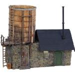 LIONEL LNL649876 S AF Water Tower with Shed