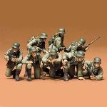 TAMIYA TAM35061 PANZER GRENADIERS TROOPS 1/35 SCALE KIT