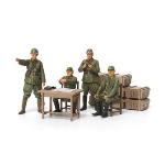 TAMIYA TAM35341 1/35 Japanese Army Officer Figure Set