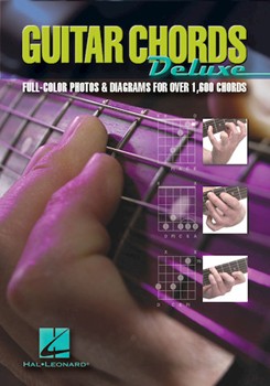 Hal Leonard    Guitar Chords Deluxe
