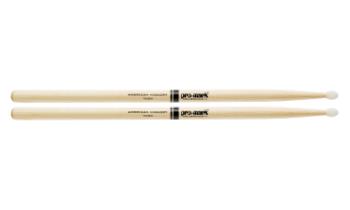 Promark American Hickory Nylon Tip 2B Drumsticks