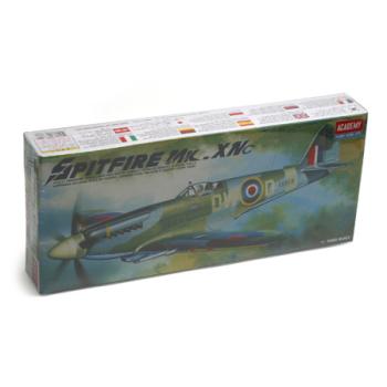 Academy Plastic ACY12484 SPITFIRE MKXIV C RAF FIGHTER 1/72 SCALE