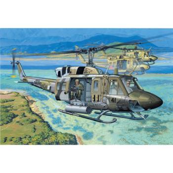 Dragon Models DML3540 UH-1N GUNSHIP KIT 1/35 SCALE