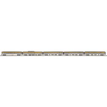 Mikes Train Hou MTH2065226 O 70' Ribbed Passenger Set, C&O (5)