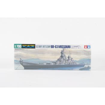 TAMIYA TAM31613 1/700 U.S.Navy Battleship Missouri