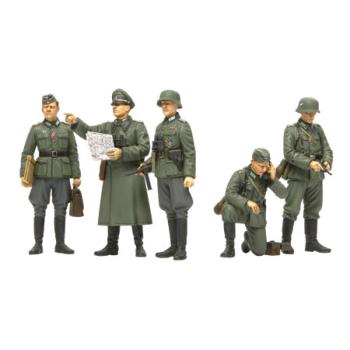 TAMIYA TAM35298 GERMAN FIELD COMMANDER 1/35 SCALE KIT