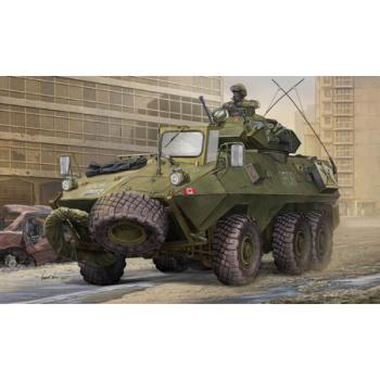 TRUMPETER SCALE TSM01505 CANADIAN GRIZZLY 6X6 LATE 1/35 SCALE KIT