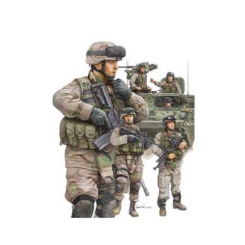 TRUMPETER SCALE TSM00424 US CREWMEN & INFANTRY (6) 1/35 SCALE KIT